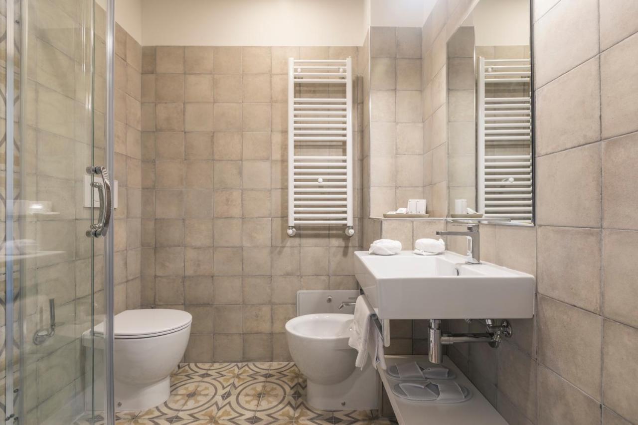 Quarto Triplo com Varanda